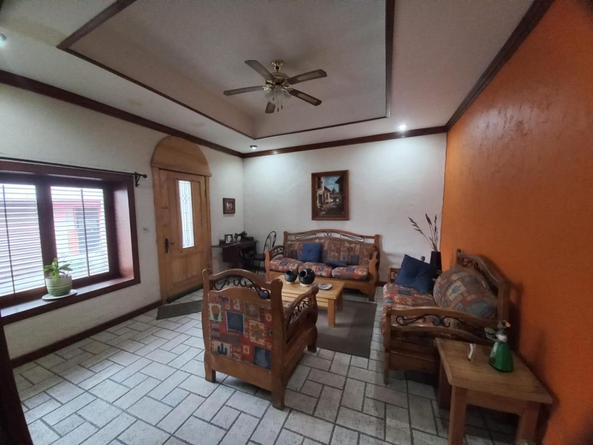 Home Stay Maria Hidalgo del Parral Exteriér fotografie